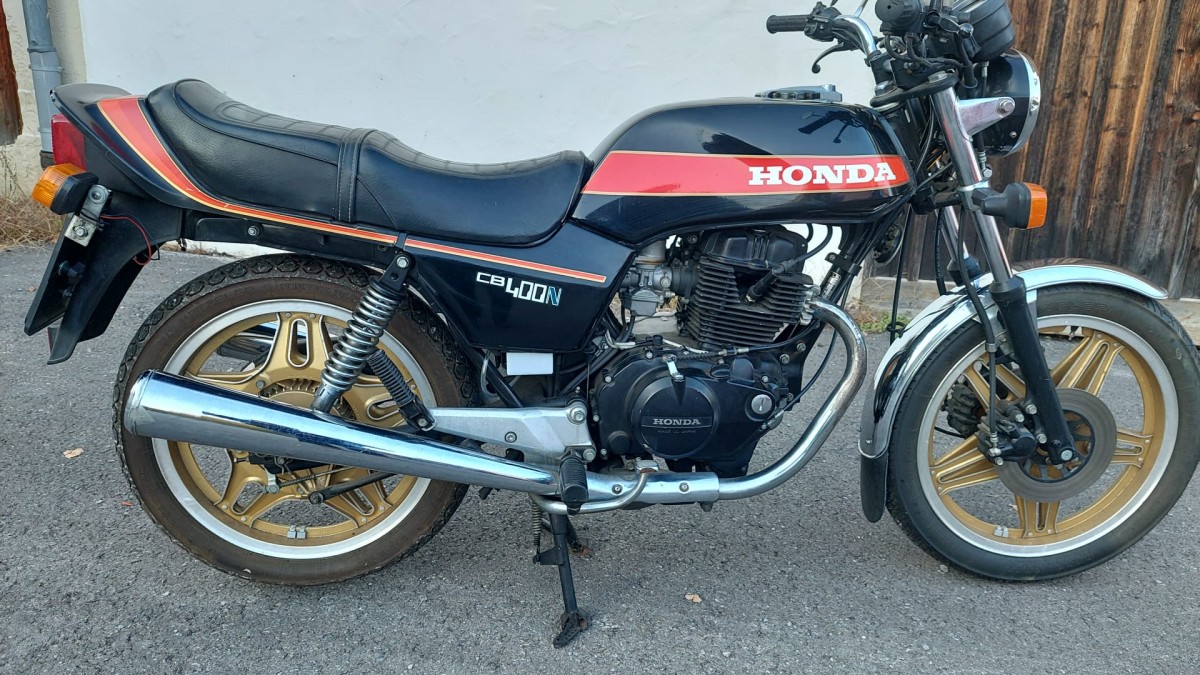 Honda CB 400N - 1982